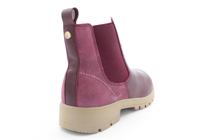 Surefit Ruby Mulberry Boot