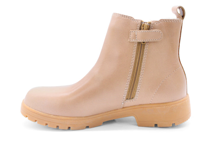 Surefit Ruby Tan Boot